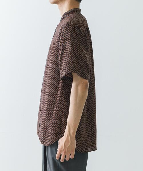 URBAN RESEARCH(アーバンリサーチ)の「PRINT BAND COLLAR SHIRTS(シャツ/ブラウス・メンズ・ブラック系その他/ベージュ系その他/ブルー系その他・MEDIUM/LARGE)」の14枚目の写真