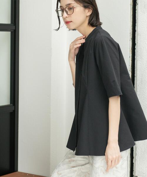 OPAQUE.CLIP（オペークドットクリップ）の「サッカーストライプペプラムブラウス【吸水速乾/イージーアイロン/洗濯機洗い可】（シャツ/ブラウス・レディース・ホワイト系3/ブラック/ベビーピンク・38/40/36/42）」の11枚目の写真