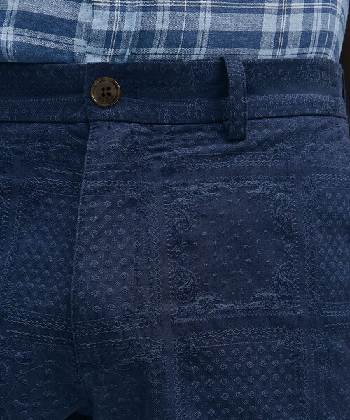 BROOKS BROTHERS（ブルックスブラザーズ）の「コットン　ペイズリー　プレーンフロント　7inショーツ（その他パンツ・メンズ・ネイビー・32inch/38inch/36inch/30inch/34inch）」の3枚目の写真