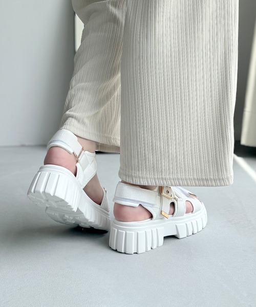 LUGG NAGG(ラグナグ)の「【BOBSON】【厚底】ベルクロスポーツサンダル(サンダル・レディース・ブラック/ベージュ/ホワイト・M/L/LL/S)」の18枚目の写真
