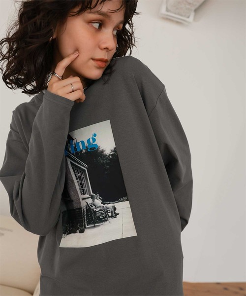 titivate(ティティベイト)の「ヴィンテージライクフォトプリントロングスリーブTシャツ(Tシャツ/カットソー・レディース・ホワイト系その他2/オフホワイト/ホワイト系その他/チャコール・M/S)」の4枚目の写真