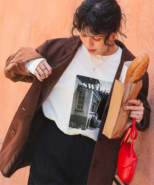 titivate(ティティベイト)の「ヴィンテージライクフォトプリントロングスリーブTシャツ(Tシャツ/カットソー・レディース・ホワイト系その他2/オフホワイト/ホワイト系その他/チャコール・M/S)」の10枚目の写真