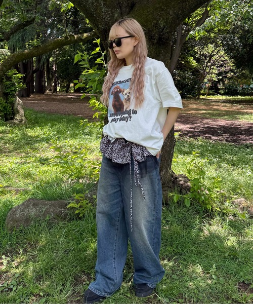 sedacle(セダクル)の「ドッグフォトプリントTシャツ(Tシャツ/カットソー・レディース・ブラック/ホワイト・SMALL/MEDIUM/LARGE)」の12枚目の写真