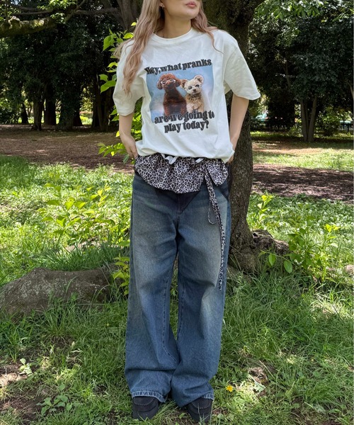 sedacle(セダクル)の「ドッグフォトプリントTシャツ(Tシャツ/カットソー・レディース・ブラック/ホワイト・SMALL/MEDIUM/LARGE)」の11枚目の写真