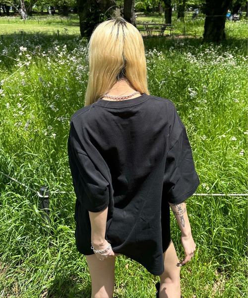 sedacle(セダクル)の「ドッグフォトプリントTシャツ(Tシャツ/カットソー・レディース・ブラック/ホワイト・SMALL/MEDIUM/LARGE)」の19枚目の写真