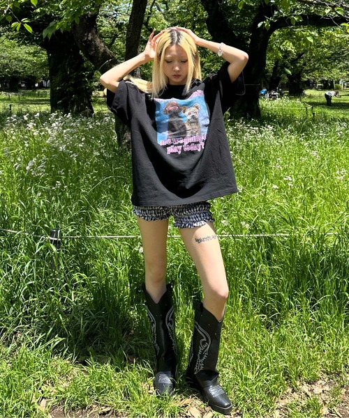 sedacle(セダクル)の「ドッグフォトプリントTシャツ(Tシャツ/カットソー・レディース・ブラック/ホワイト・SMALL/MEDIUM/LARGE)」の21枚目の写真