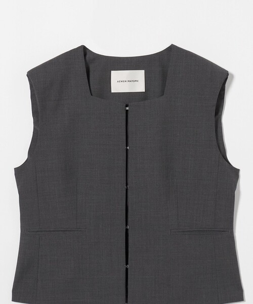 AEWEN MATOPH（イウエン マトフ）の「＜AEWEN MATOPH＞スクエアネック ベスト（ベスト・レディース・ダークブラウン/ダークグレー・FREE）」の12枚目の写真