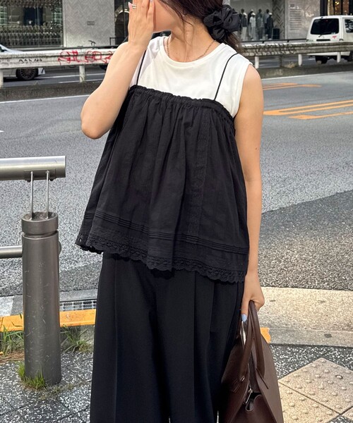 fredy emue（フレディエミュ）の「2WAYギャザーレイヤードスカート（スカート・レディース・オフホワイト/ブラック・38）」の10枚目の写真