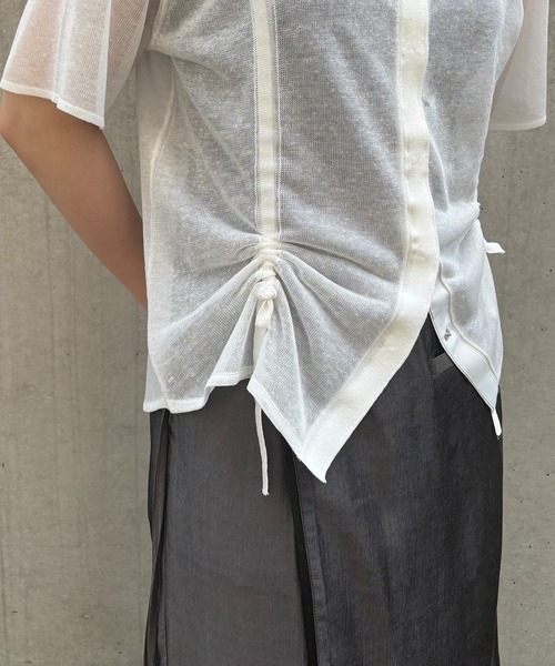 &g'aime（アンジェム）の「【&g'aime】シアーシャーリングカーディガン　Sheer Shirring Cardigan（カーディガン/ボレロ・レディース・ブルー/ブラック/ホワイト・FREE）」の5枚目の写真