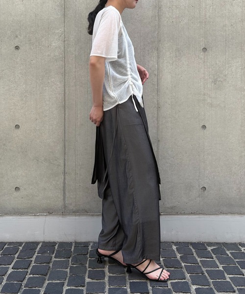&g'aime（アンジェム）の「【&g'aime】シアーシャーリングカーディガン　Sheer Shirring Cardigan（カーディガン/ボレロ・レディース・ブルー/ブラック/ホワイト・FREE）」の8枚目の写真