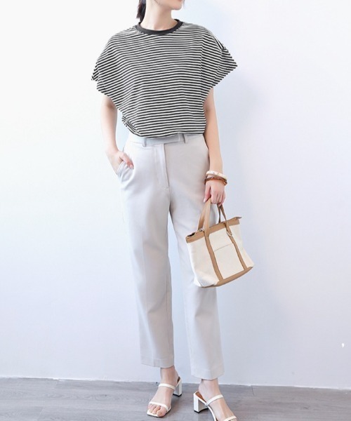 Coo+i(クーイ)の「フレンチスリーブ半袖Tシャツ(Tシャツ/カットソー・レディース・ブラック×ホワイト/ブラック/ホワイト・FREE)」の17枚目の写真