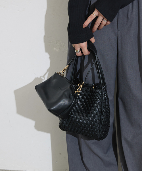 remi&reid（レミーアンドリード）の「【REMI/REID/レミアンドリード】  Hollace Mini Woven（ショルダーバッグ・レディース・ブラック/レッド・FREE）」の5枚目の写真