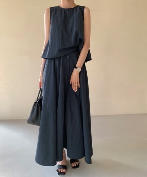 Aelina(エリナ)の「クルーネックノースリーブトップス&スカートセットアップ(セットアップ・レディース・ベージュ/ネイビー/ライトグレー/ホワイト・F)」の12枚目の写真