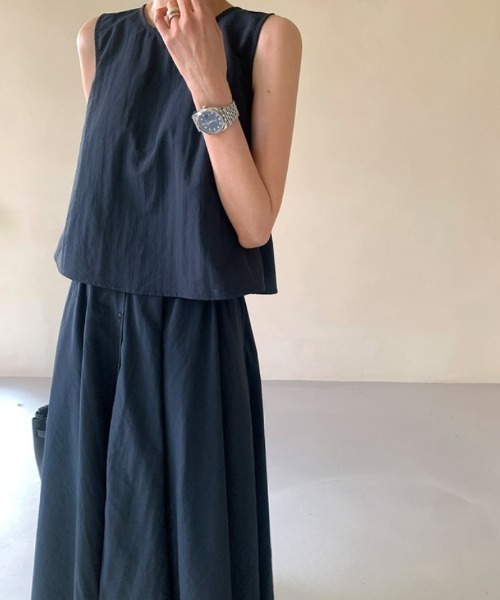 Aelina(エリナ)の「クルーネックノースリーブトップス&スカートセットアップ(セットアップ・レディース・ベージュ/ネイビー/ライトグレー/ホワイト・F)」の15枚目の写真