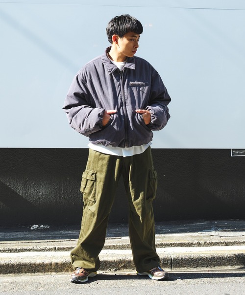 BEAMS（ビームス）の「ワイドショートフィット フェード ダック ダウンジャケット（ブルゾン・メンズ・ブラック系その他4/ベージュ・XL/L/M/S）」の5枚目の写真