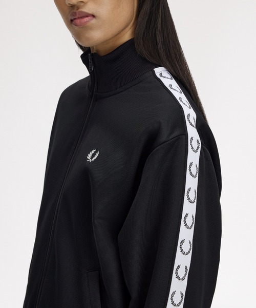 セール】Taped Track Jacket／フレッドペリートラックジャケット