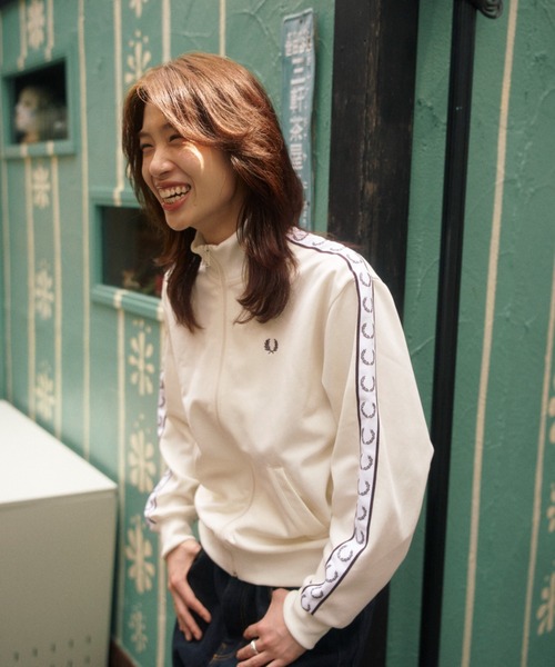 Taped Track Jacket／フレッドペリートラックジャケット（ジャージ