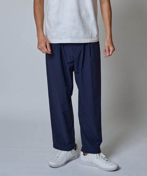 TETE HOMME(テットオム)の「ワンタック テーパードイージースラックス(スラックス・メンズ・ブラック/ベージュ/ネイビー・マルチサイズ)」の12枚目の写真