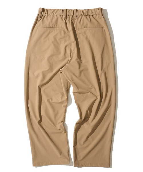 TETE HOMME(テットオム)の「ワンタック テーパードイージースラックス(スラックス・メンズ・ブラック/ベージュ/ネイビー・マルチサイズ)」の7枚目の写真