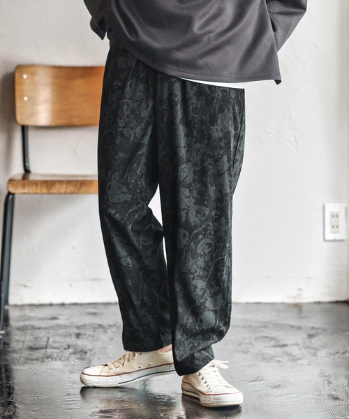 CAMBIO(カンビオ)の「mp13957- Dark Flower Corduroy Balloon Pants コーデュロイバルーンパンツ(CAM25AW-001)(その他パンツ・メンズ・ブラック/チャコール/ベージュ・L/M/S)」の2枚目の写真