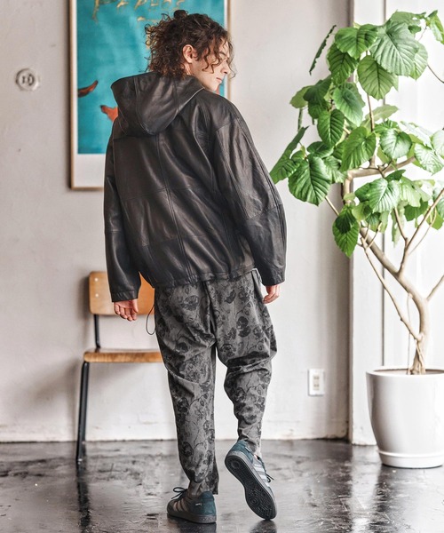 CAMBIO(カンビオ)の「mp13957- Dark Flower Corduroy Balloon Pants コーデュロイバルーンパンツ(CAM25AW-001)(その他パンツ・メンズ・ブラック/チャコール/ベージュ・L/M/S)」の6枚目の写真