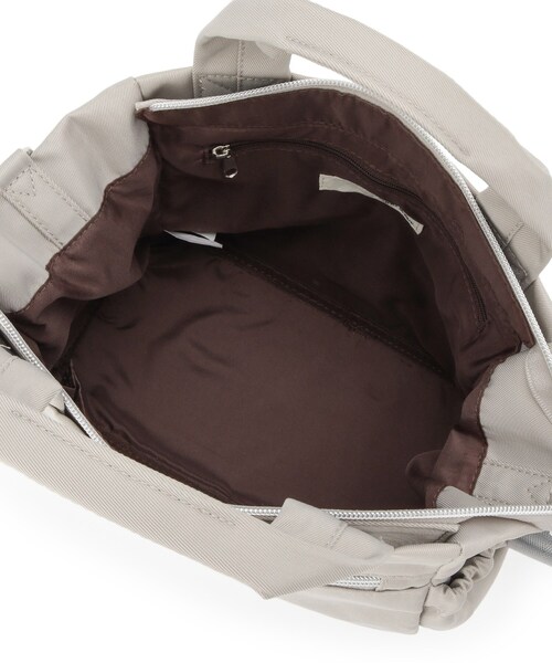 SHOO・LA・RUE（シューラルー）の「【撥水/2WAY】フロントポケット トートバッグ（トートバッグ・レディース・ブラック/グレー/ベビーピンク・00）」の20枚目の写真