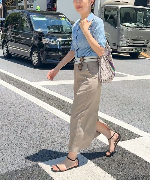 NOLLEY’S Sophi（ノーリーズソフィ）の「ウォッシャブル折り返しロングタイトスカート（スカート・レディース・カーキ/チャコールグレー・34/36/38）」の4枚目の写真