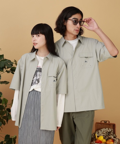 GLOBAL WORK(グローバルワーク)の「KELTYコラボシャツ/半袖/576833(シャツ/ブラウス・メンズ・ネイビー/ベージュ/オリーブ・SMALL/MEDIUM/LARGE)」の17枚目の写真