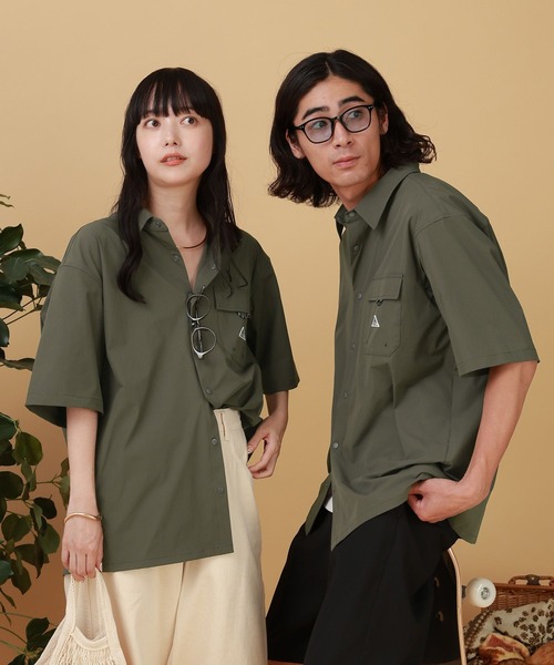 GLOBAL WORK(グローバルワーク)の「KELTYコラボシャツ/半袖/576833(シャツ/ブラウス・メンズ・ネイビー/ベージュ/オリーブ・SMALL/MEDIUM/LARGE)」の21枚目の写真
