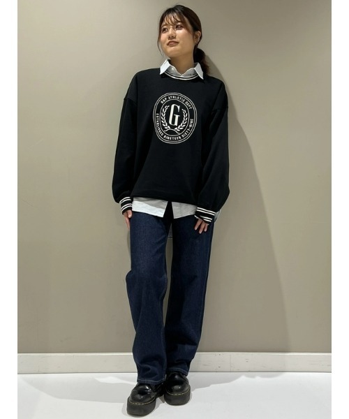 GAP（ギャップ）の「ヴィンテージソフト オーバーサイズ GAPロゴ スウェットシャツ トレーナー（スウェット・レディース・ブラック/ワイン・XS/S/M/L/XL/XXS）」の13枚目の写真