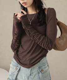 袖シャーリングシアープルオーバー
