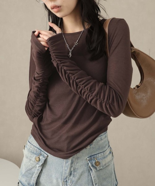 Ulysses(ユリシス)の「袖シャーリングシアープルオーバー(Tシャツ/カットソー・レディース・ブラウン/アイボリー/ブラック/杢グレー/ブルー・M)」の2枚目の写真