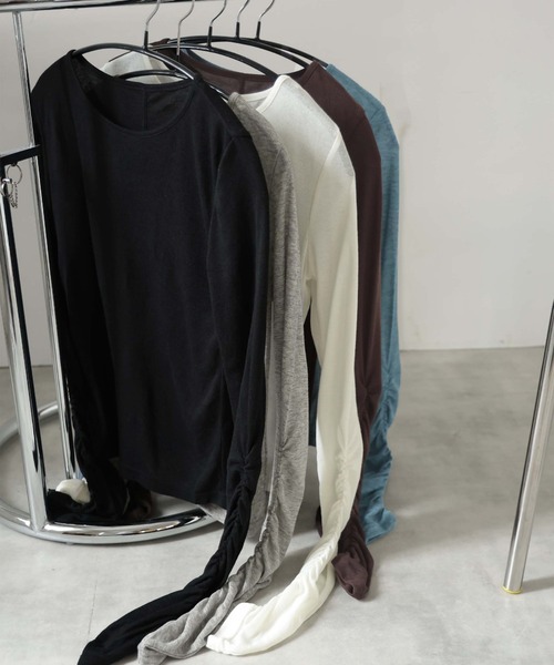 Ulysses(ユリシス)の「袖シャーリングシアープルオーバー(Tシャツ/カットソー・レディース・ブラウン/アイボリー/ブラック/杢グレー/ブルー・M)」の11枚目の写真