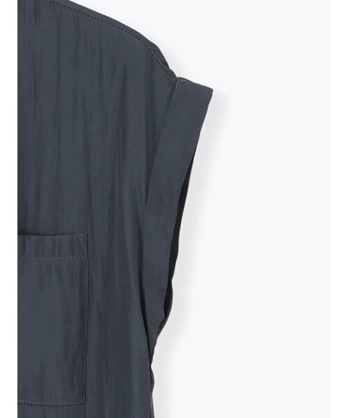 Te chichi（テチチ）の「Wポケットサテンシャツワンピース（ワンピース・レディース・ベージュ/ブラウン/ネイビー・F）」の10枚目の写真