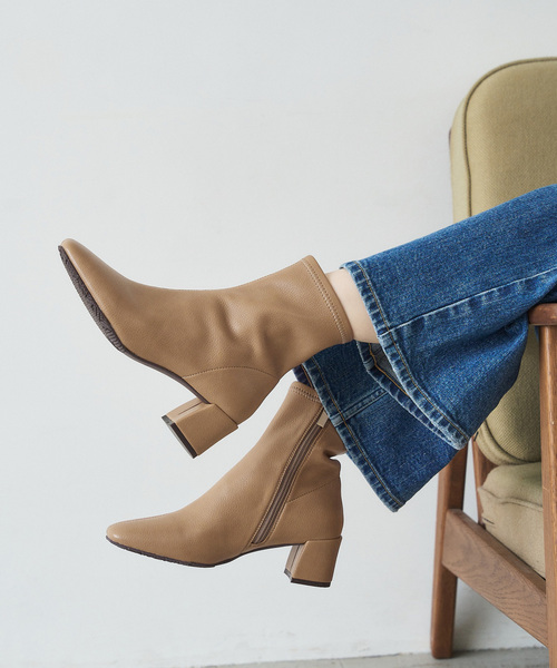 LE TALON(ルタロン)の「《追加》5cmスクエアフィットショートブーツ(ブーツ・レディース・ブラック系その他/ブラウン/ベージュ・X-SMALL/SMALL/MEDIUM/LARGE/X-LARGE)」の13枚目の写真