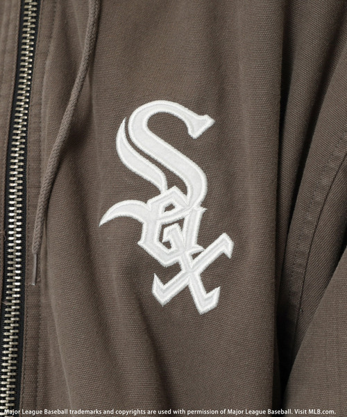 BACK TO THE FIELD(バック トゥー ザ フィールド)の「【MLB】ロゴ刺しゅうキャンバスアクティブジャケット(ブルゾン・レディース・ブラック/ベージュ/ピンク・FREE)」の15枚目の写真