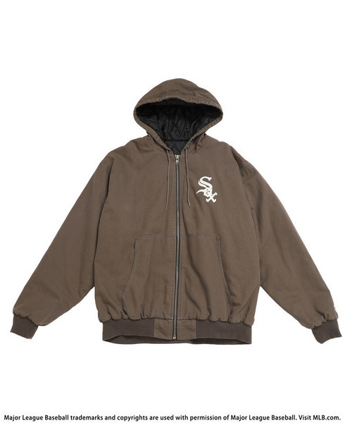 BACK TO THE FIELD(バック トゥー ザ フィールド)の「【MLB】ロゴ刺しゅうキャンバスアクティブジャケット(ブルゾン・レディース・ブラック/ベージュ/ピンク・FREE)」の16枚目の写真