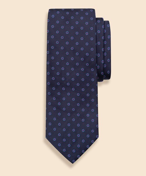 BROOKS BROTHERS(ブルックスブラザーズ)の「シルク スモールフラワー ジャカードタイ(ネクタイ・メンズ・ネイビー/バーガンディー/ブラウン・ONE SIZE)」の3枚目の写真