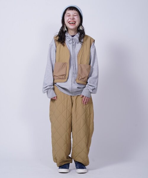 DOD（ディーオーディー）の「【一部店舗限定】【DOD】【ユニセックス】サササノフワベス（ベスト・レディース・ブラック/ベージュ・SMALL/MEDIUM）」の10枚目の写真