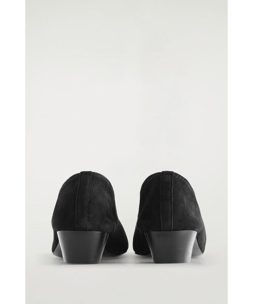 COS（コス）の「スエードヒールのバレリーナ（バレエシューズ・レディース・ブラック・39/38/37）」の5枚目の写真