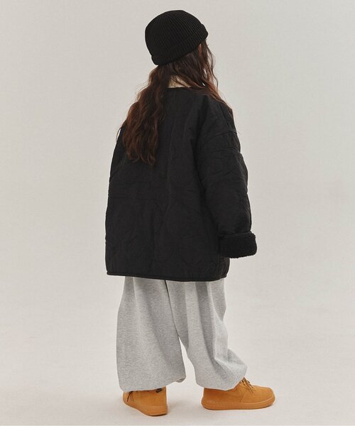 BREEZE（ブリーズ）の「【WEB限定/ジュニア対応】 キルティングアウター（テーラードジャケット・キッズ・ブラック/アイボリー・100/120/140）」の5枚目の写真