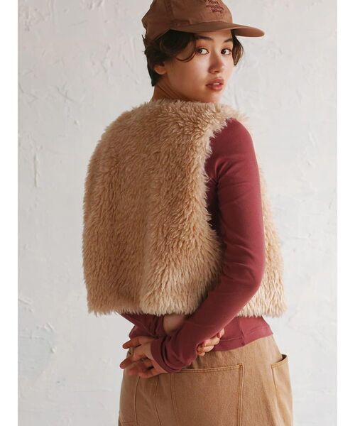 セール】Sheep like fur vest（ベスト）｜FIKA.（フィーカ）の