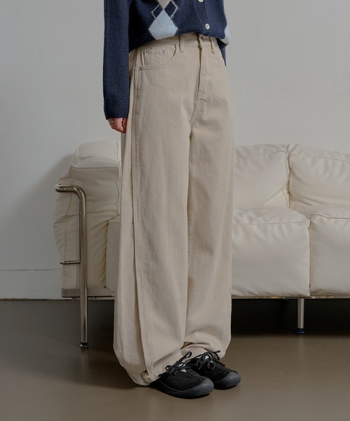 UNE MANSION（ユヌマンション）の「【ウエスト調節ボタンで体形に合わせて調節可能】【裾のボタンでシルエット調節可能】 サイドウエストボタンタックポイントワイドカラーチノパンツ（その他パンツ・レディース・ベージュ/ブラック・LARGE/MEDIUM/SMALL）」の2枚目の写真