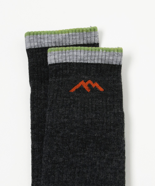 DARN TOUGH VERMONT（ダーンタフバーモント）の「【MADE IN USA】 DARN TOUGH ダーンタフ Ms 1403 ブーツソック クッション（ソックス/靴下・メンズ・オフホワイト/ブラック/チャコールグレー/チョコ/ライム/オリーブ/インディゴブルー/ブラック系その他/ダークネイビー/ライトグレー/グレー・LARGE/MEDIUM）」の14枚目の写真