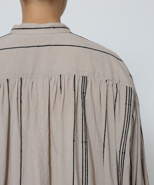 BABYLONE（バビロン）の「インドストライプワンピース（シャツワンピース・レディース・グレイッシュベージュ・フリー）」の12枚目の写真