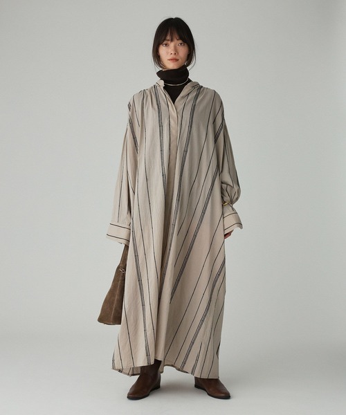 BABYLONE（バビロン）の「インドストライプワンピース（シャツワンピース・レディース・グレイッシュベージュ・フリー）」の2枚目の写真