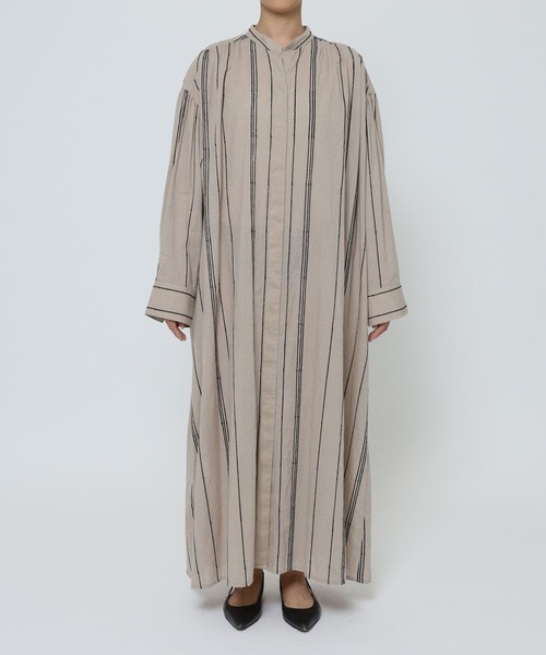 BABYLONE（バビロン）の「インドストライプワンピース（シャツワンピース・レディース・グレイッシュベージュ・フリー）」の7枚目の写真