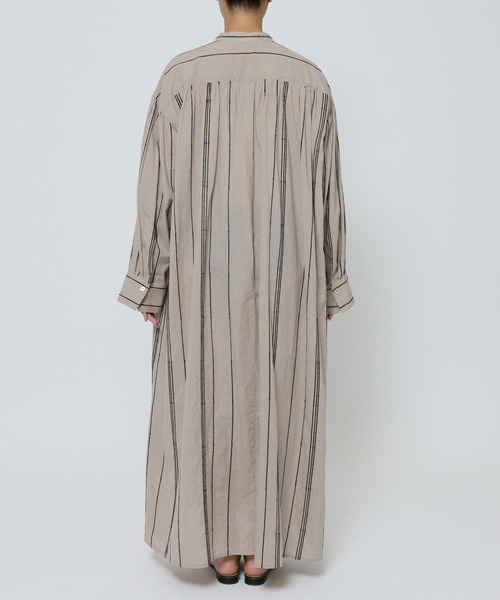 BABYLONE（バビロン）の「インドストライプワンピース（シャツワンピース・レディース・グレイッシュベージュ・フリー）」の9枚目の写真