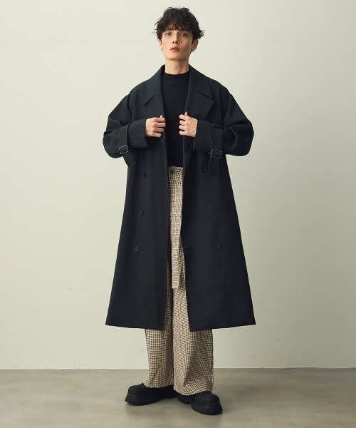 Shoowtime(ショウタイム)の「Draped over double trench coat / ドレープオーバーダブルトレンチコート(トレンチコート・メンズ・ブラック/アイボリー/グレー・X-LARGE/LARGE/MEDIUM)」の4枚目の写真
