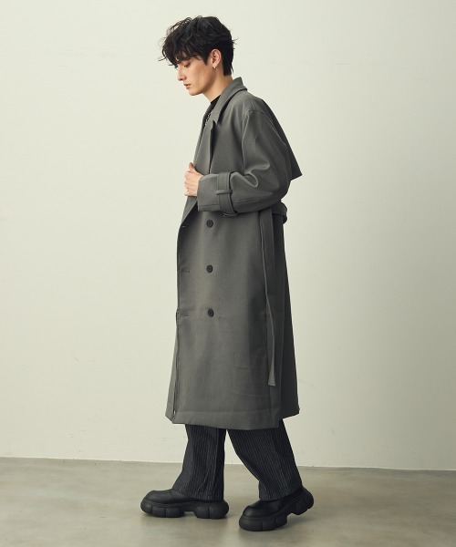 Shoowtime(ショウタイム)の「Draped over double trench coat / ドレープオーバーダブルトレンチコート(トレンチコート・メンズ・ブラック/アイボリー/グレー・X-LARGE/LARGE/MEDIUM)」の12枚目の写真